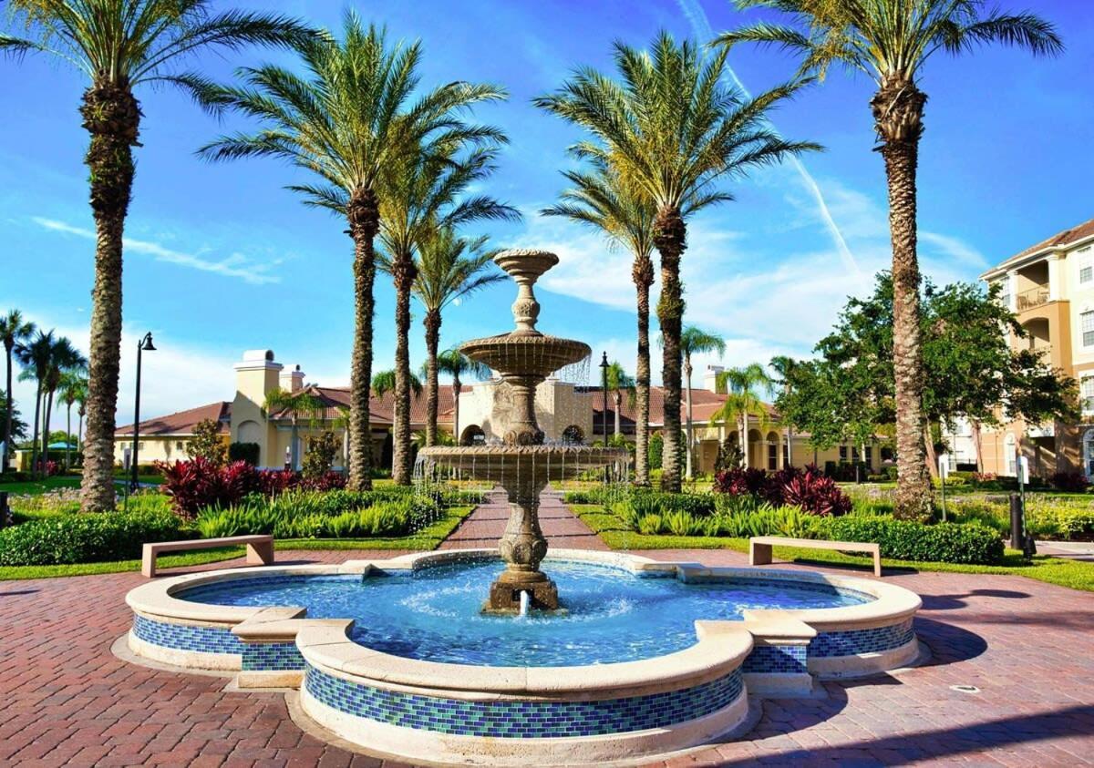 The Epic London Vista Cay Orlando Next To The Club Apartment Exterior photo