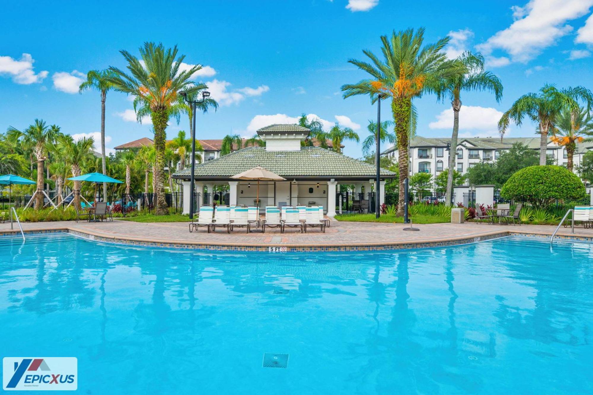 The Epic London Vista Cay Orlando Next To The Club Apartment Exterior photo