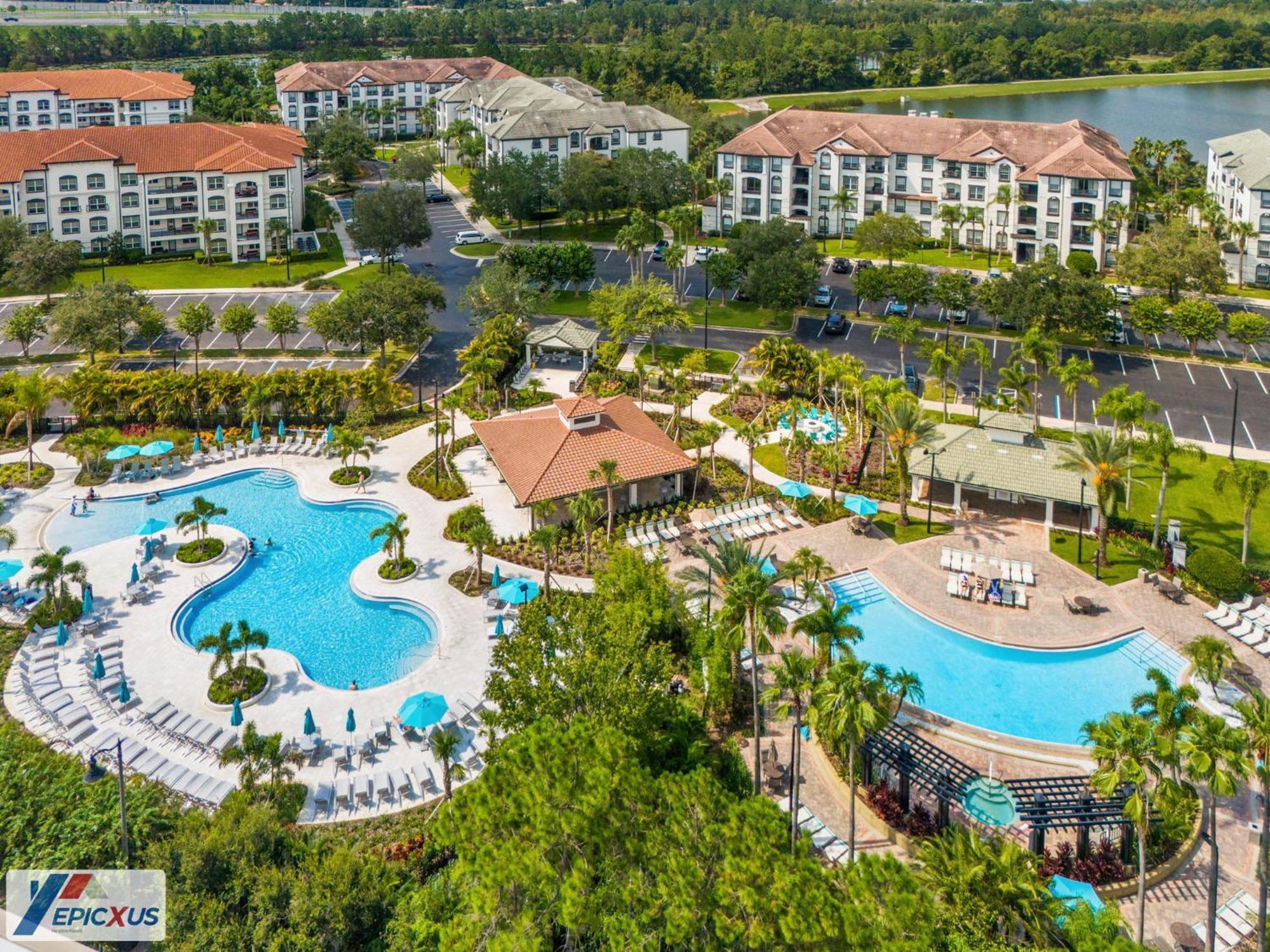 The Epic London Vista Cay Orlando Next To The Club Apartment Exterior photo